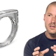 Imagen para el artículo titulado Jony Ive ha diseñado un anillo de diamante "unibody" que cuesta 200.000 dólares
